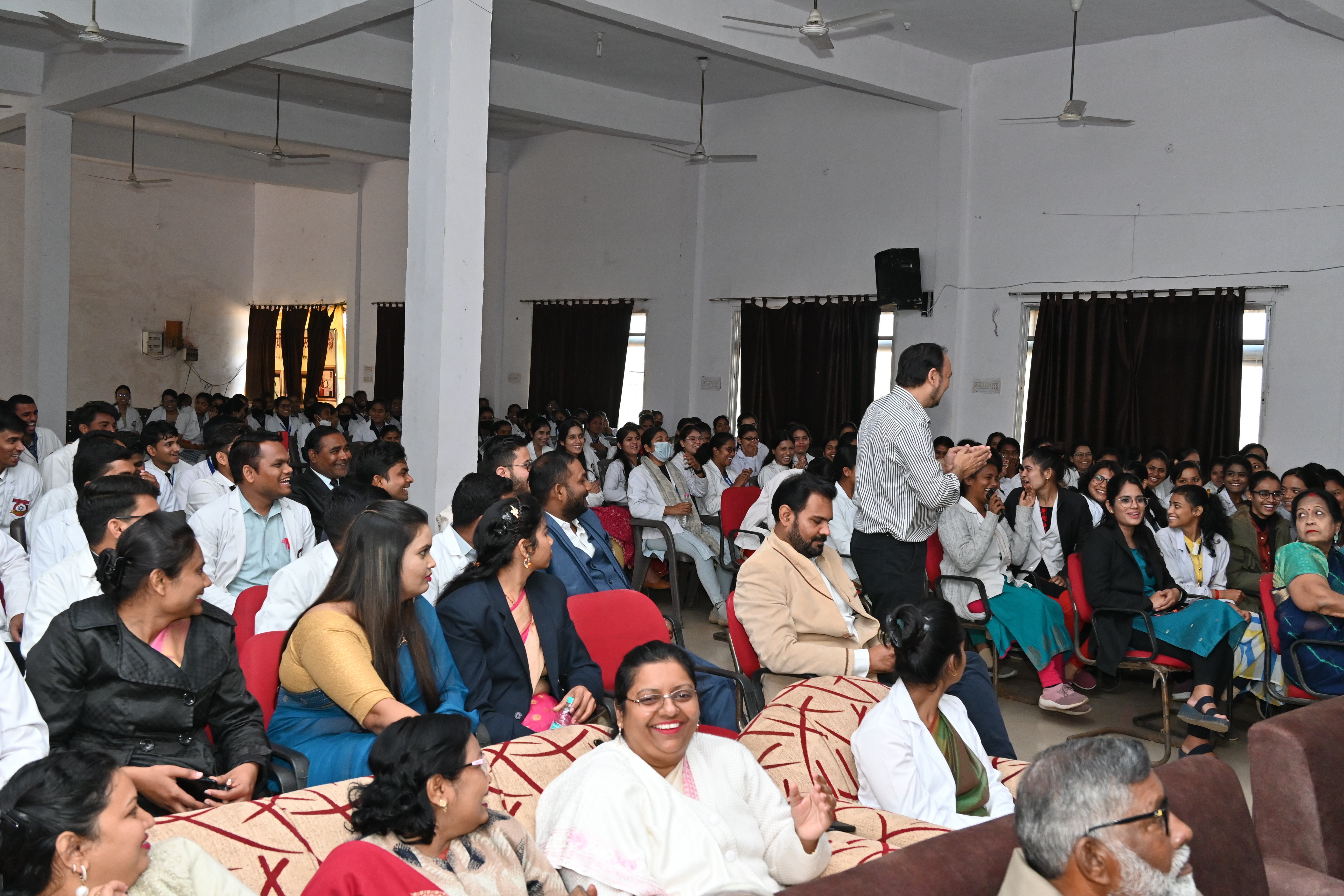 A Seminar being conducted at Mahatma Gandhi Homoeopathic College.